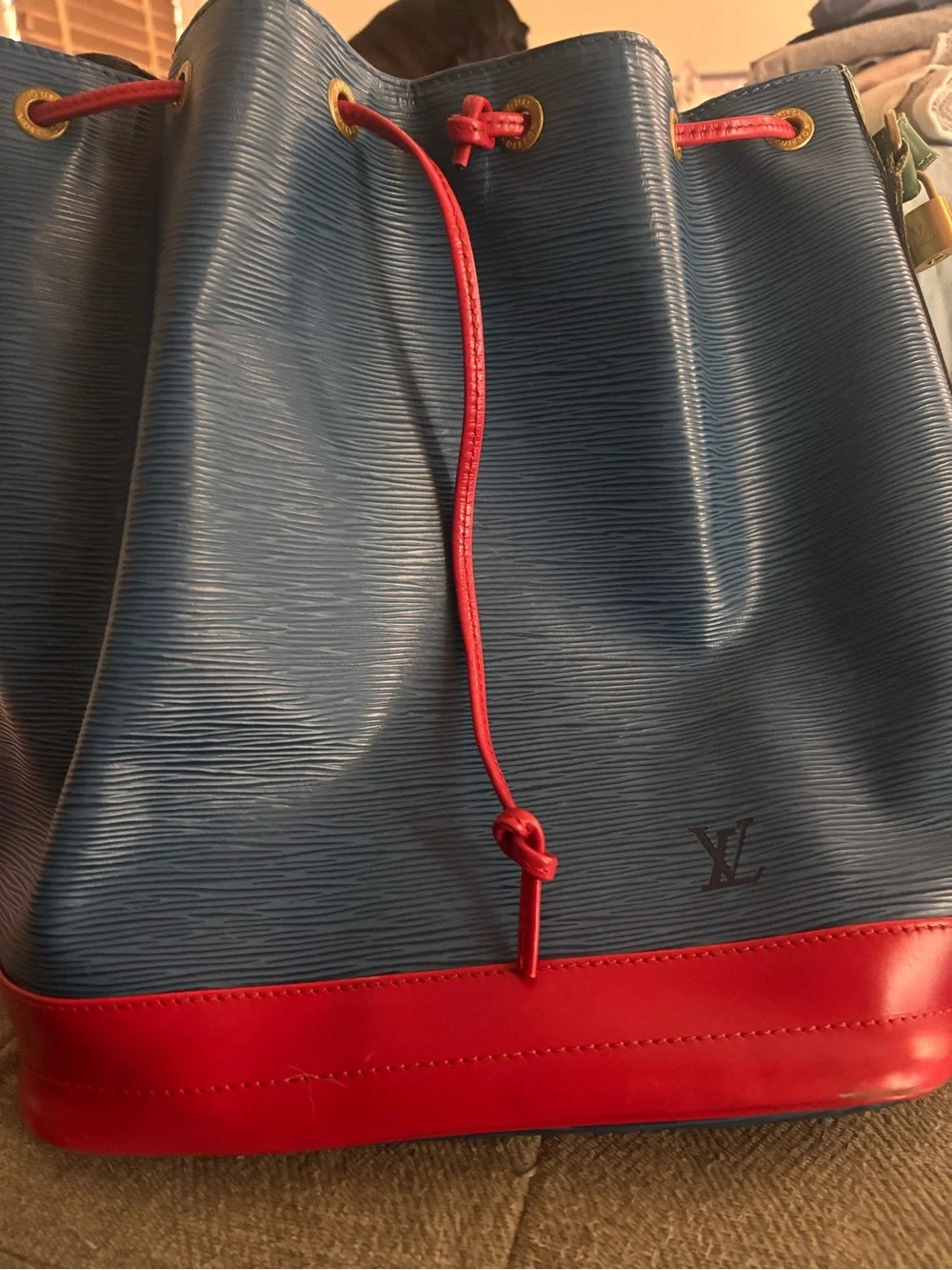 Authentic Louis Vuitton Epi Noé Bucket Bag Blue/Red/Green Leather with COA